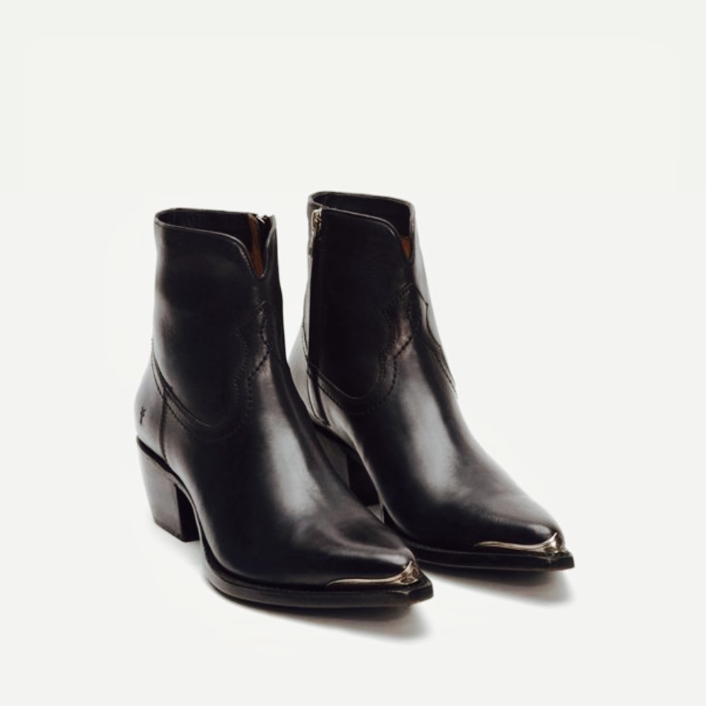 Western FRYE Shane Tip Short Bootie